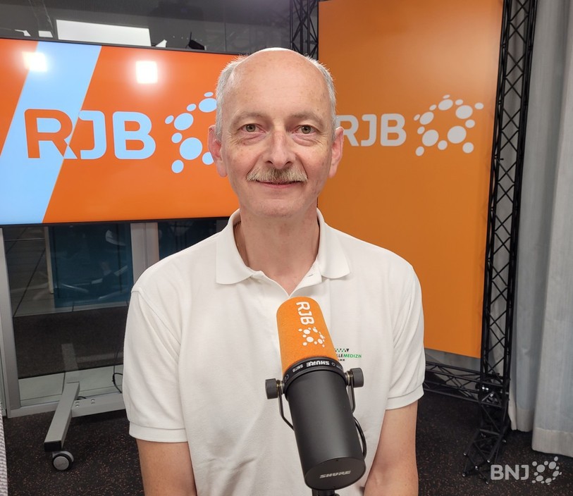 Roland Brechbühler, médecin à Corgémont et membre de la Société des médecins du canton de Berne, est venu expliquer les raisons de cette pénurie de praticiens.