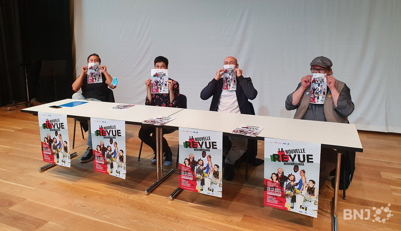 Une partie de l'équipe de « La Nouvelle Revue neuchâteloise ». De gauche à droite: Avni Krasniqi (producteur exécutif), Mado Sierro (comédienne), David Charles MC Roger (comédien et directeur artistique) et Matthieu Béguelin (metteur en scène).