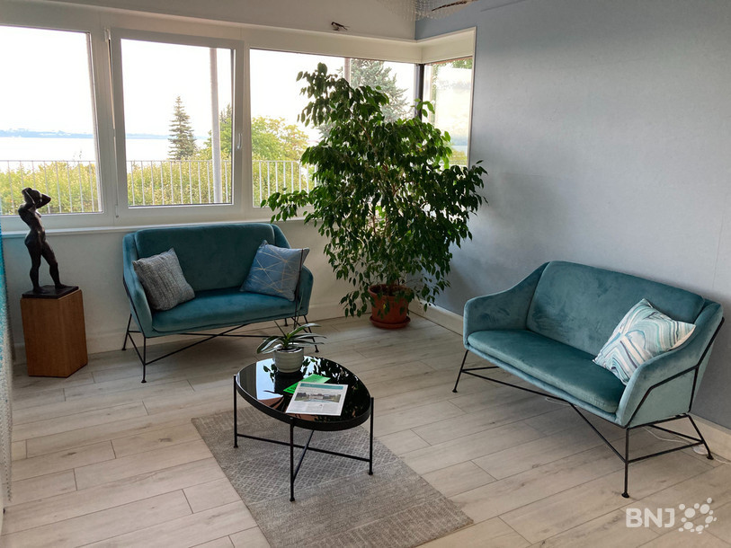 Le pavillon d'accueil se veut aussi douillet qu'un foyer. 