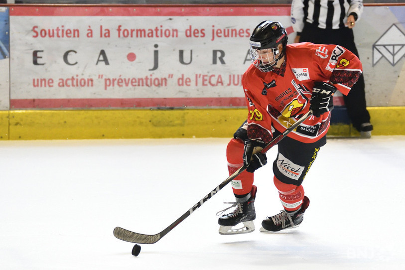 Avec ses deux buts, David Beuret a participé à la fête de tirs du HC Franches-Montagnes vendredi soir (photo : archives/Georges Henz).