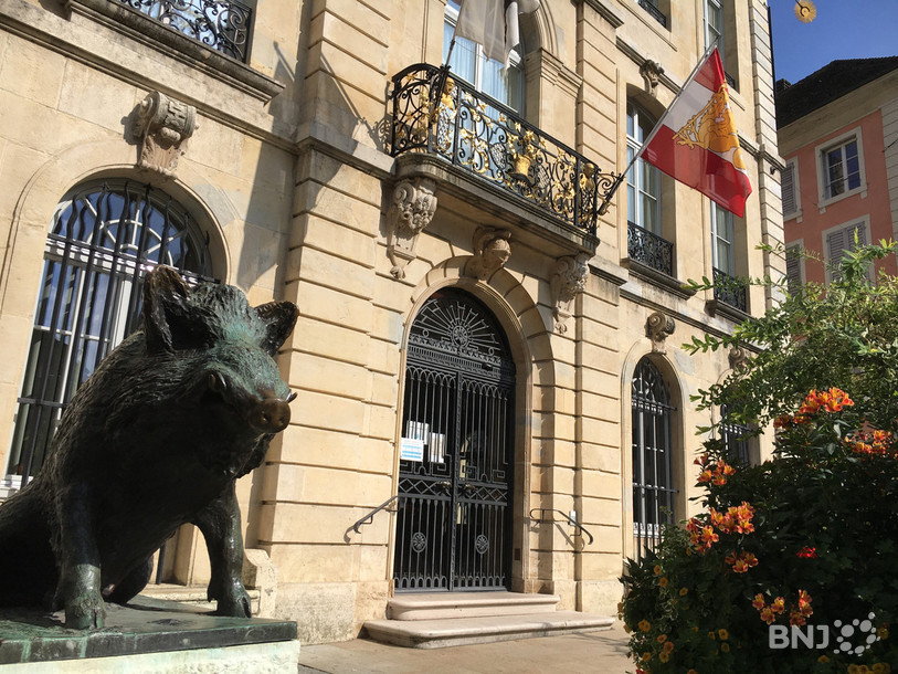 Les débats ont été très calmes à l'Hôtel de ville ce jeudi soir.