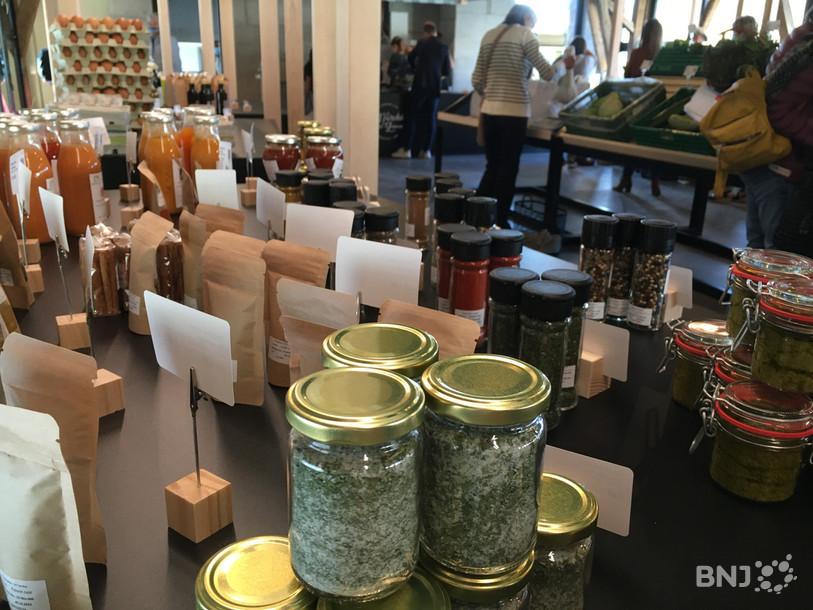 Le marché St-Germain propose des produits locaux à ses coopérateurs et ses consommateurs.