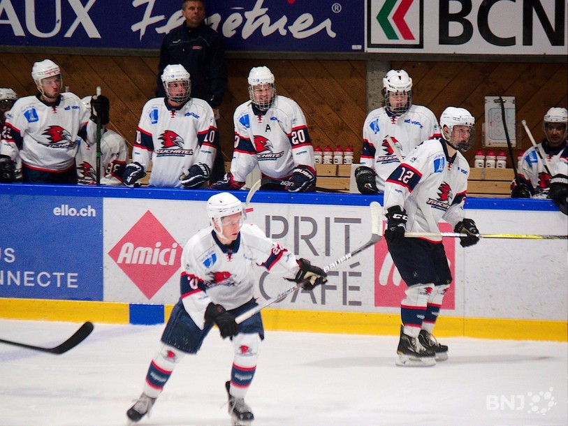Le HC Université Neuchâtel a réalisé une grosse performance pour venir à bout du leader du championnat. (photo : archives)