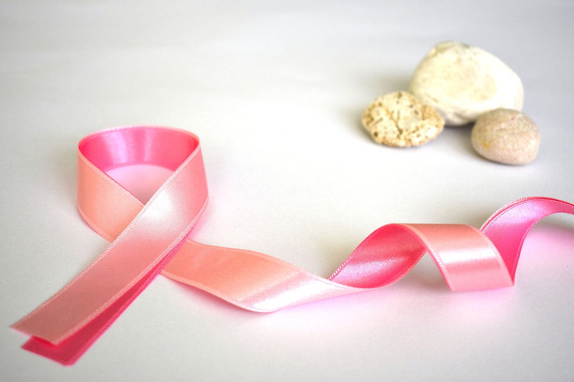 Chaque année, des milliers de femmes sont touchées par le cancer du sein en Suisse. (Photo d'illustration)