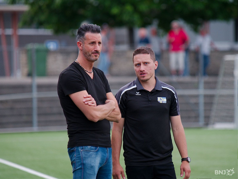 Vincenzo Meo (à gauche) n'a pas trouvé la solution pour infliger une première défaite au leader bullois (Photo : Archives)