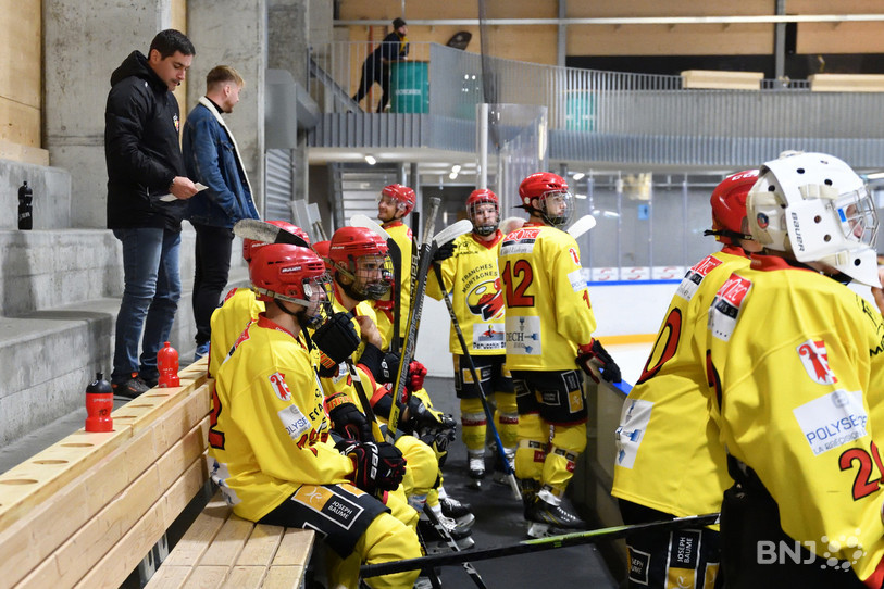 Michael Neininger et ses hommes ont passé une dure soirée dans le canton de Fribourg. (photo : Georges Henz).