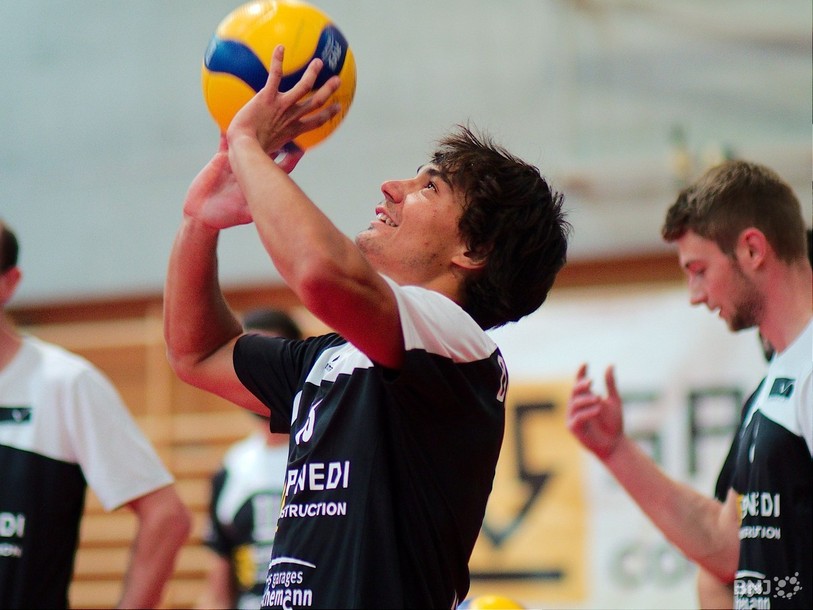 Colombier Volley a empoché les trois points en terres bâloises. (Photo: archives).