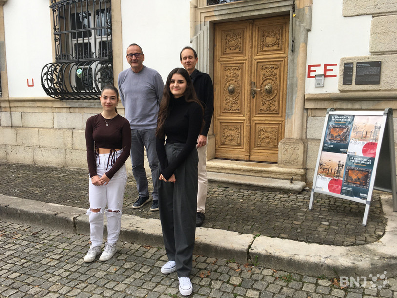 Le projet est porté par plusieurs personnes dont Claudio Siegrist, président du Cercle littéraire de la Société jurassienne d'émulation (en haut, à gauche), Michael Liechti (en haut, à droite) ainsi qu'Aymeline Baillif et Isabella Andres (en bas, de gauche à droite).