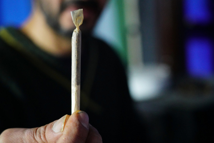 En août dernier, CONTACT Nightlife a étendu son service de drug checking au cannabis. (Photo: illustration)