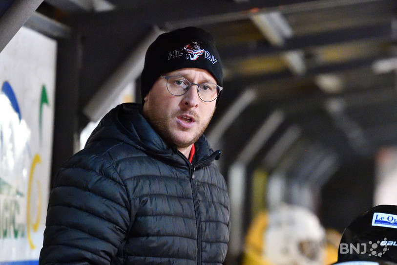 Michael Chételat est l'entraîneur du HC Delémont-Vallée depuis la saison 2017-2018. (Photo : archives Georges Henz)