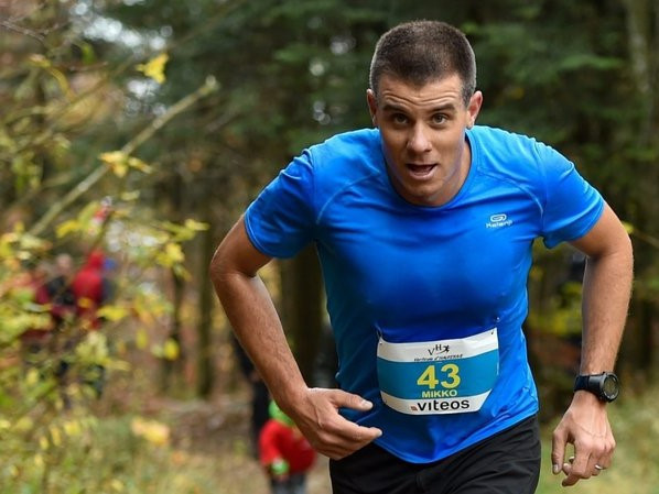 Mikko Erni a signé le meilleur chrono de tous les temps sur les pentes de Chaumont. (photo archives)