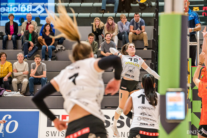 Coralie Varé et le Volleyball Franches-Montagnes l'ont emporté en terre neuchâteloise ce dimanche (photo : archives/Jonathan Vallat).