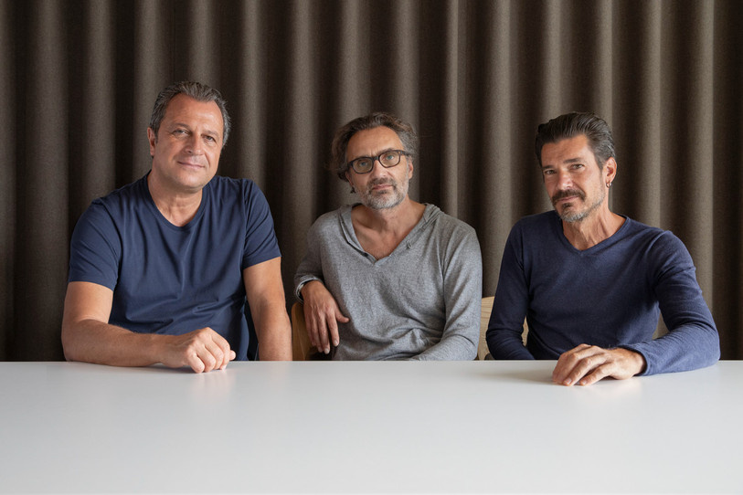 L'Atelier Oï a été fondé il y a 30 ans par Aurel Aebi, Patrick Reymond et Armand Louis (de gauche à droite). (Photo : Atelier Oï)