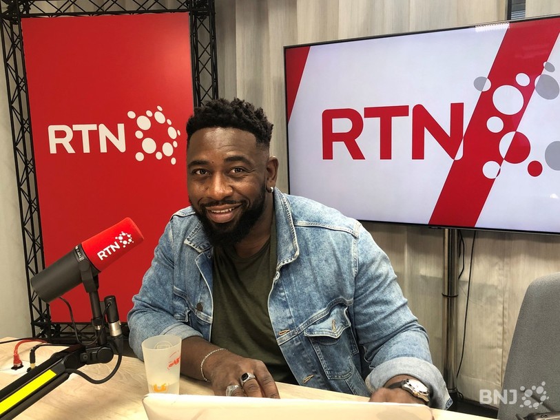 Christian Mukuna nous refait l'actualité de la semaine à sa sauce.