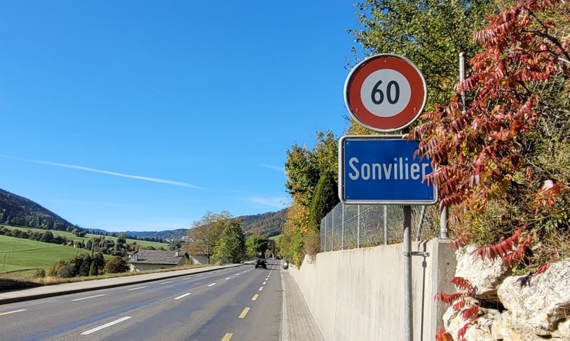 Les citoyens de Sonvilier ont notamment débloqué 500'000 francs pour la rénovation de la salle communale. (Photo : archives)