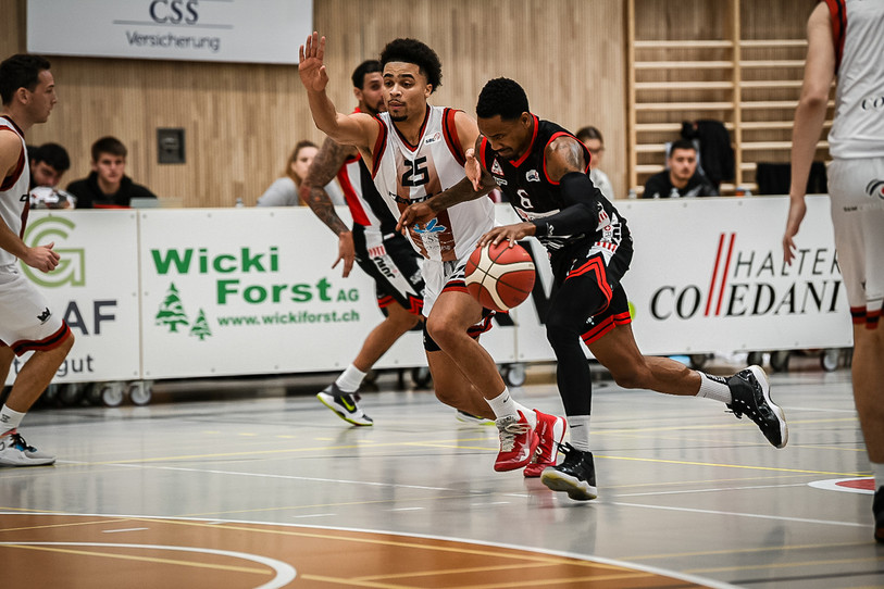L'Américain Derek Jackson n'a pas pu mener le BC Boncourt à la victoire dimanche face à Swiss Central (photo : Stéphane Bée).