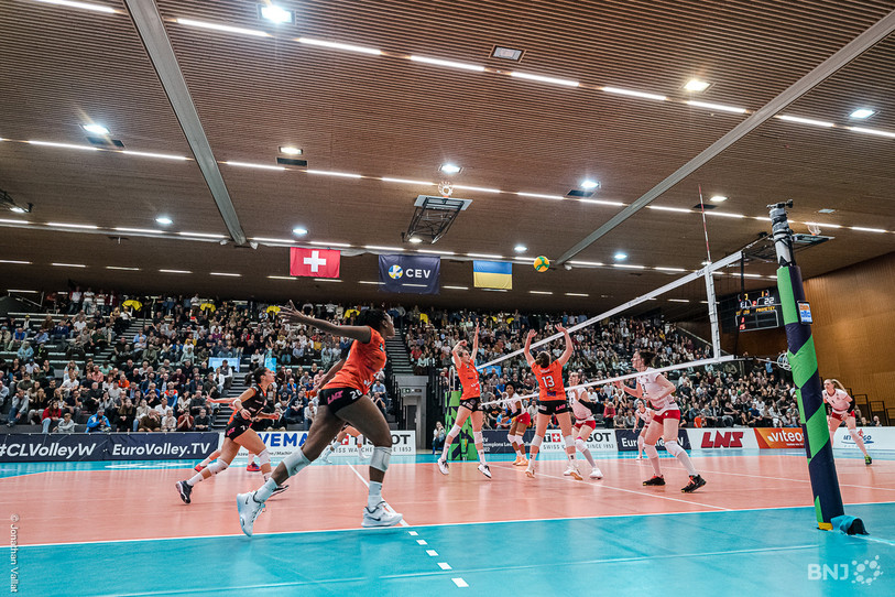 Les Neuchâteloises ont commis bien trop d'approximations durant la partie pour espérer empocher la victoire. 