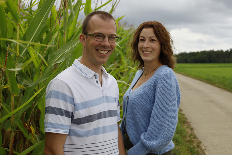 Les fondateurs de l’association « Les P’tites Visites », Cyprien Lovis et Chloé Leuenberger. (Photo : Les P'tites Visites).