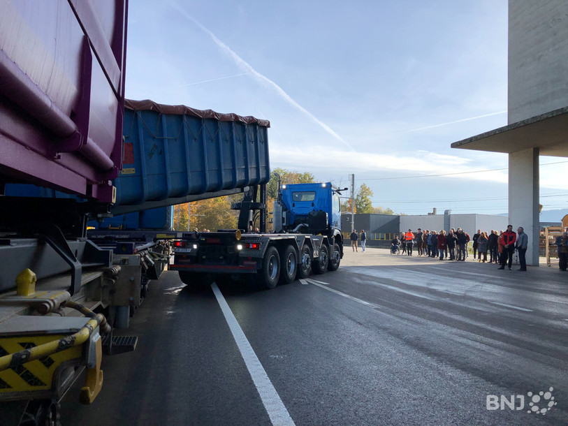Le passage du train au camion s'effectuera depuis une plateforme unique en Ajoie.