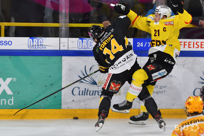 Les débats ont été rudes entre Ajoie et Berne mardi à l'image du duel entre Maxime Fortier et Simon Moser (photo : Georges Henz).
