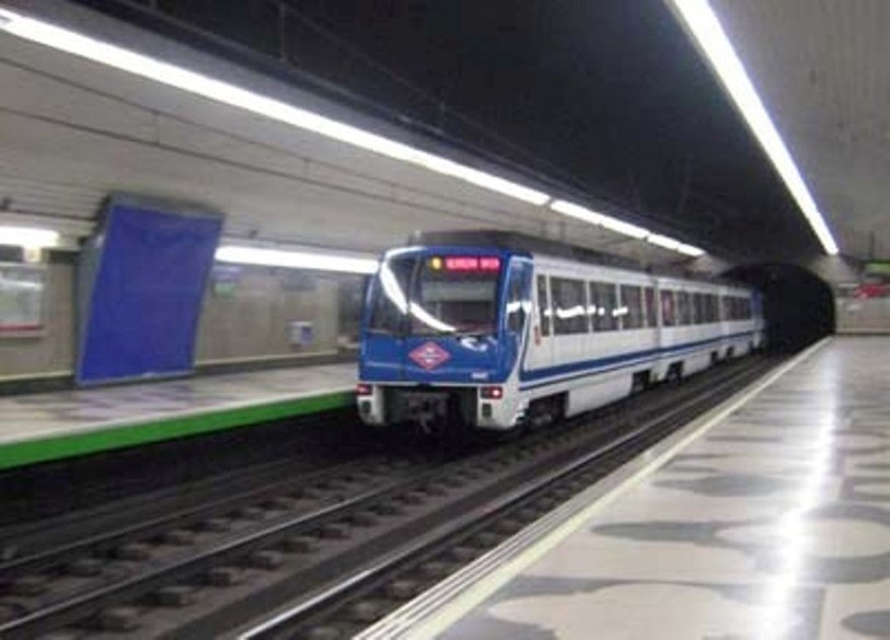 Une rame de métro à Madrid.