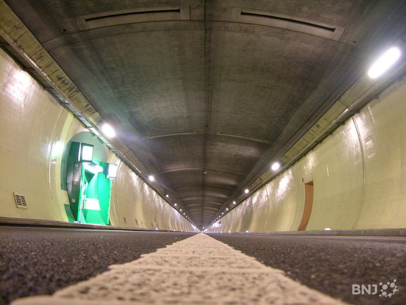 Tunnel du Mont-Russelin
