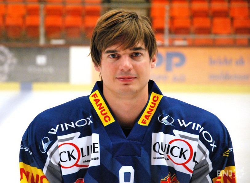 Manuel Gossweiler signe pour deux saisons supplémentaires au HC Bienne.