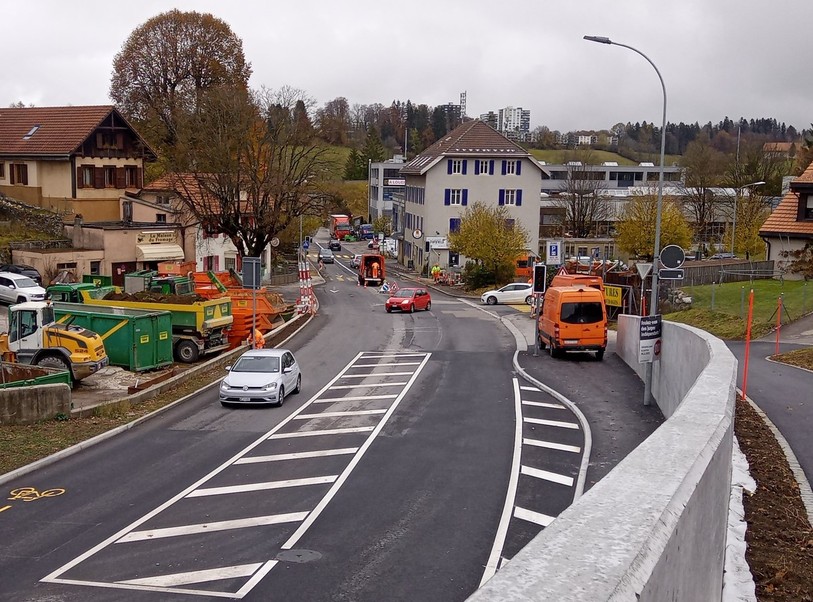 Le carrefour de Malakoff , qui se situe sur l'axe de la future H18, sera pourvu d'une signalétique lumineuse. (Photo : Canton de Neuchâtel)