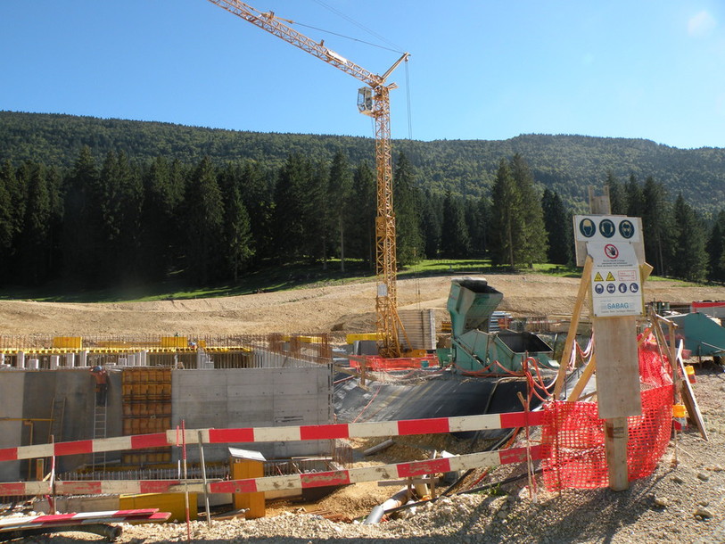 Chantier de l'A16 à Malleray