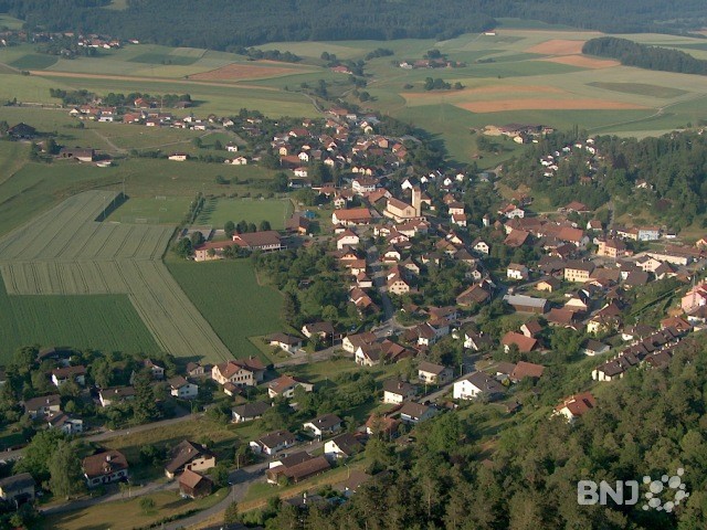 Le village de Fontenais