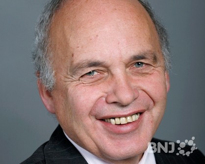 Ueli Maurer
