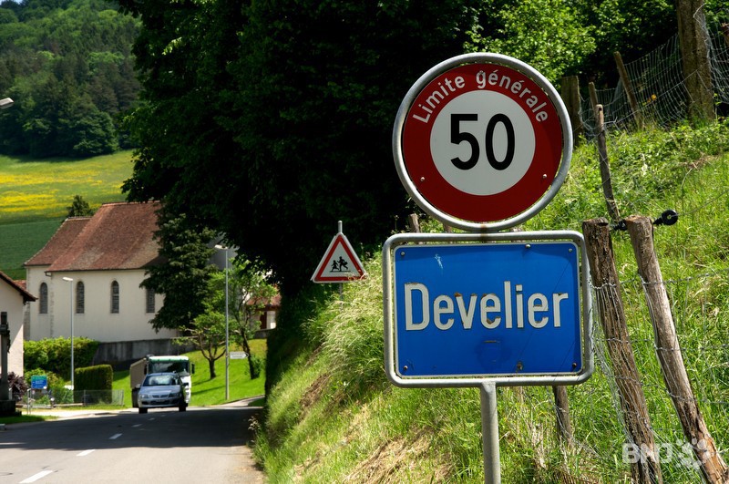Develier