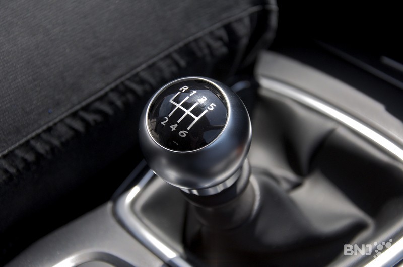 toujours plus de voitures automatiques à neuchâtel - rtn votre radio