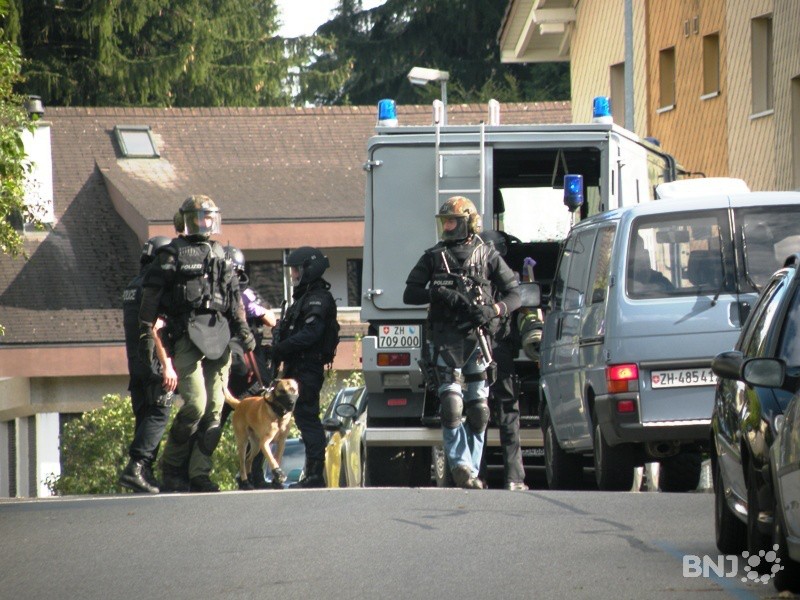 L'intervention au domicile de Peter Kneubühl