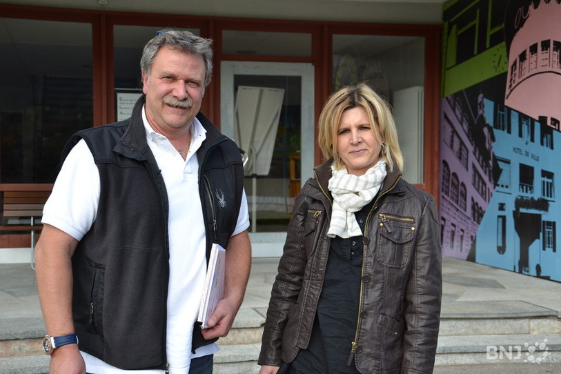 Michel Siegenthaler, directeur de l'école, et Isabelle Boegli, secrétaire générale de la FICD
