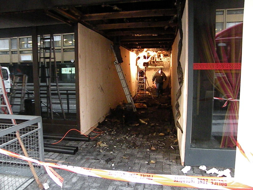 Passage entre les immeubles numéros 2 et 4 de la rue Centrale à Bienne