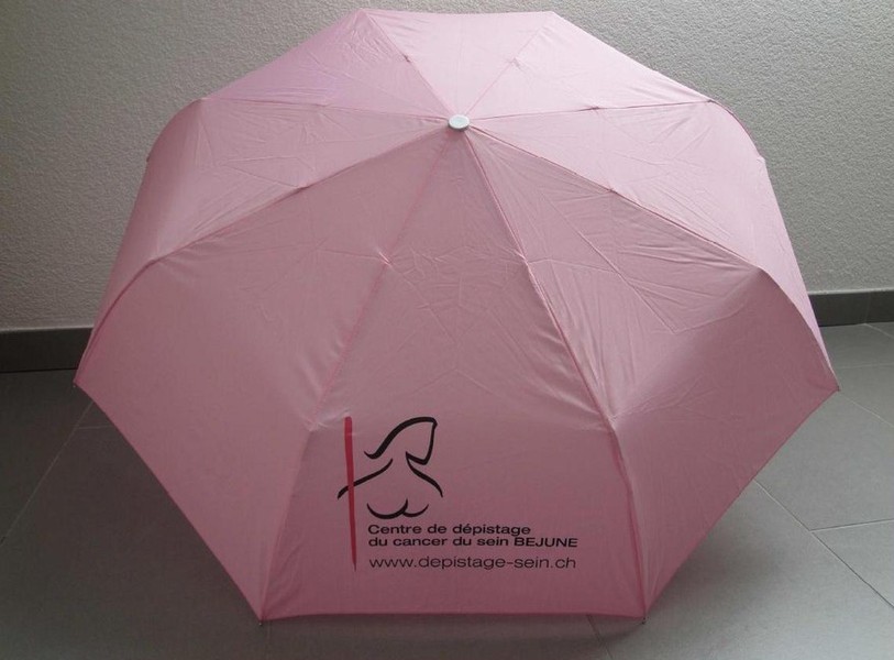 Les parapluies roses de l'opération