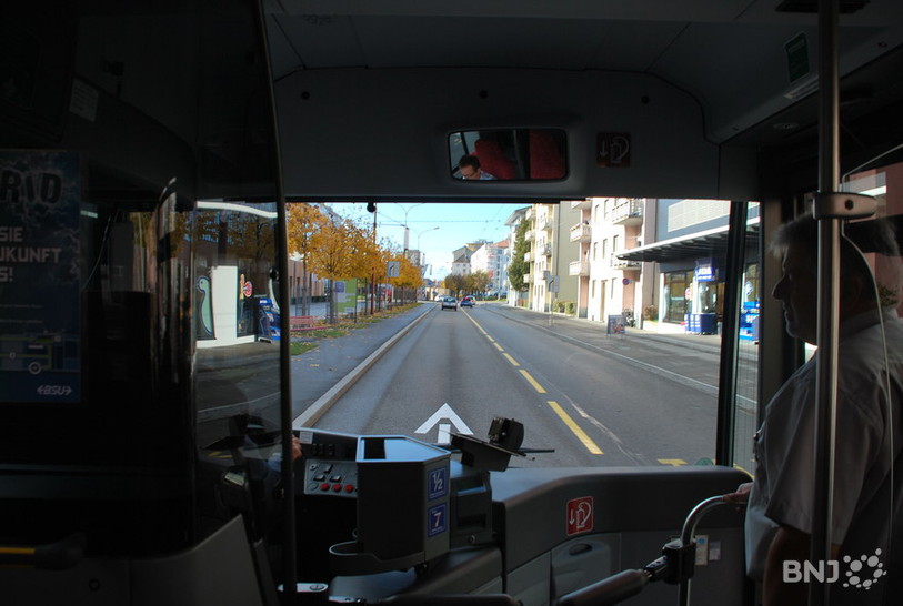 Bus