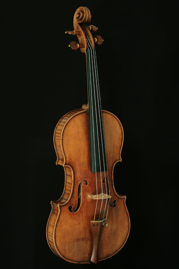 Le violon primé, réalisé par Sylvain Rusticoni