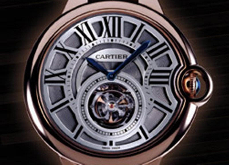 Une montre cartier.
