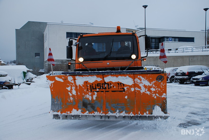 Seules les voitures qui gênent le travail de la voirie sont évacuées.