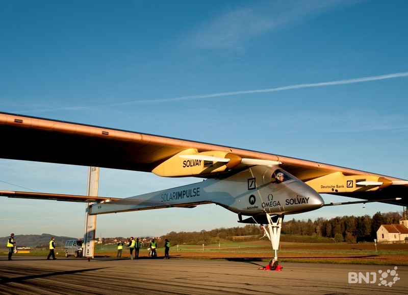 C'est Bertrand Piccard qui devrait piloter l'avion vendredi. 