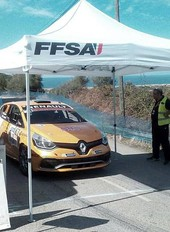 Michaël Burri au départ d'une spéciale du Tour de Corse (photo : page Facebook Michael Burri Rallye)