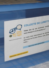 boîte de collecte de lunettes