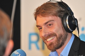 L'animateur du débat Federico Rapini