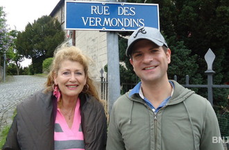 Françoise et son fils Frédéric, les sportifs nos participants au jeu: des paroles une chanson