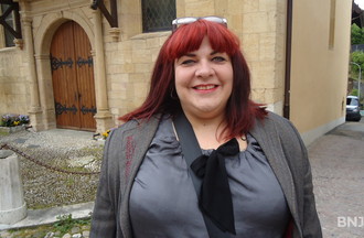 Sandra la gagnante du jeu: questions d'actualité