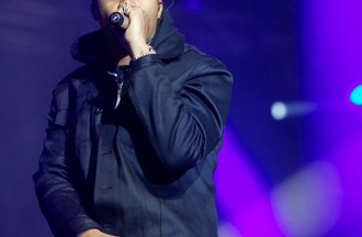 Nas