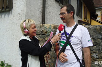 Raphaël répondant aux questions de culture générale