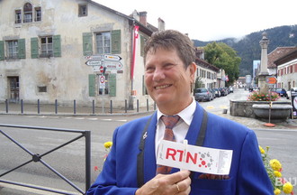 Nelly qui a participé au jeu: questions régionales